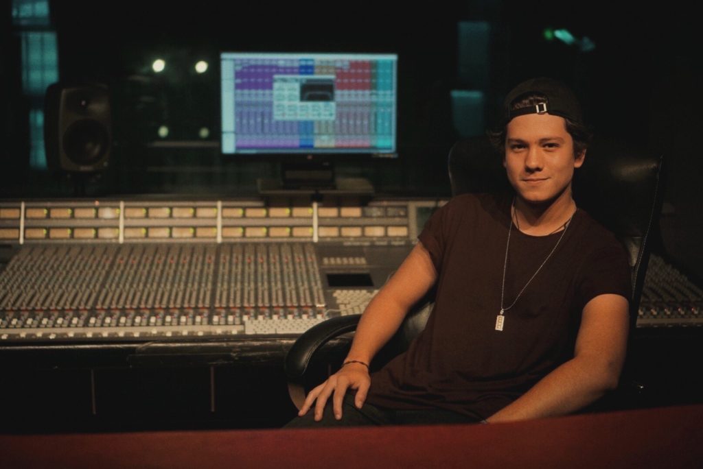 Christian Parra - People of Pulse